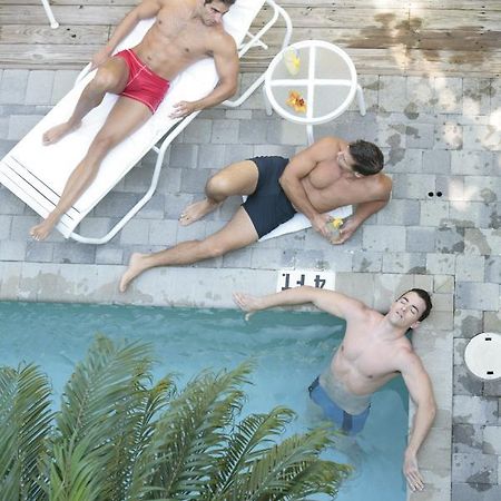 Pineapple Point Guesthouse & Resort - Gay Men'S Resort ฟอร์ต ลอเดอร์เดล ภายนอก รูปภาพ